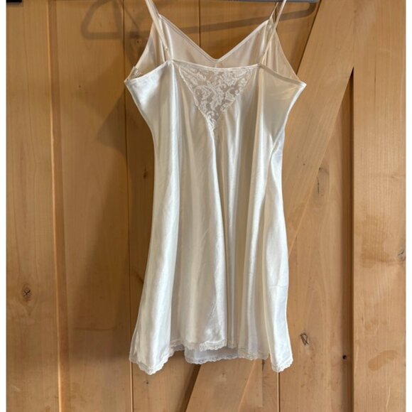 Vintage Victoria Secret Nightgown - Picture 3 of 4
